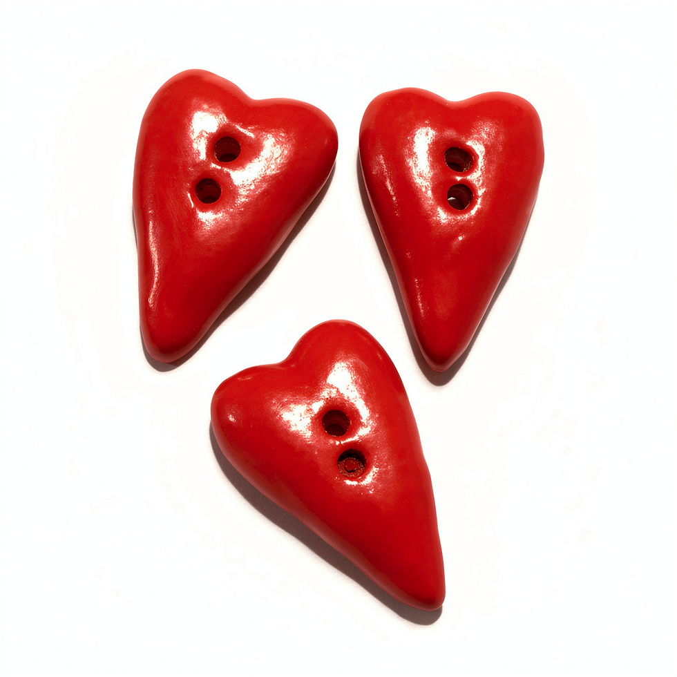 3 boutons en céramique motif coeur