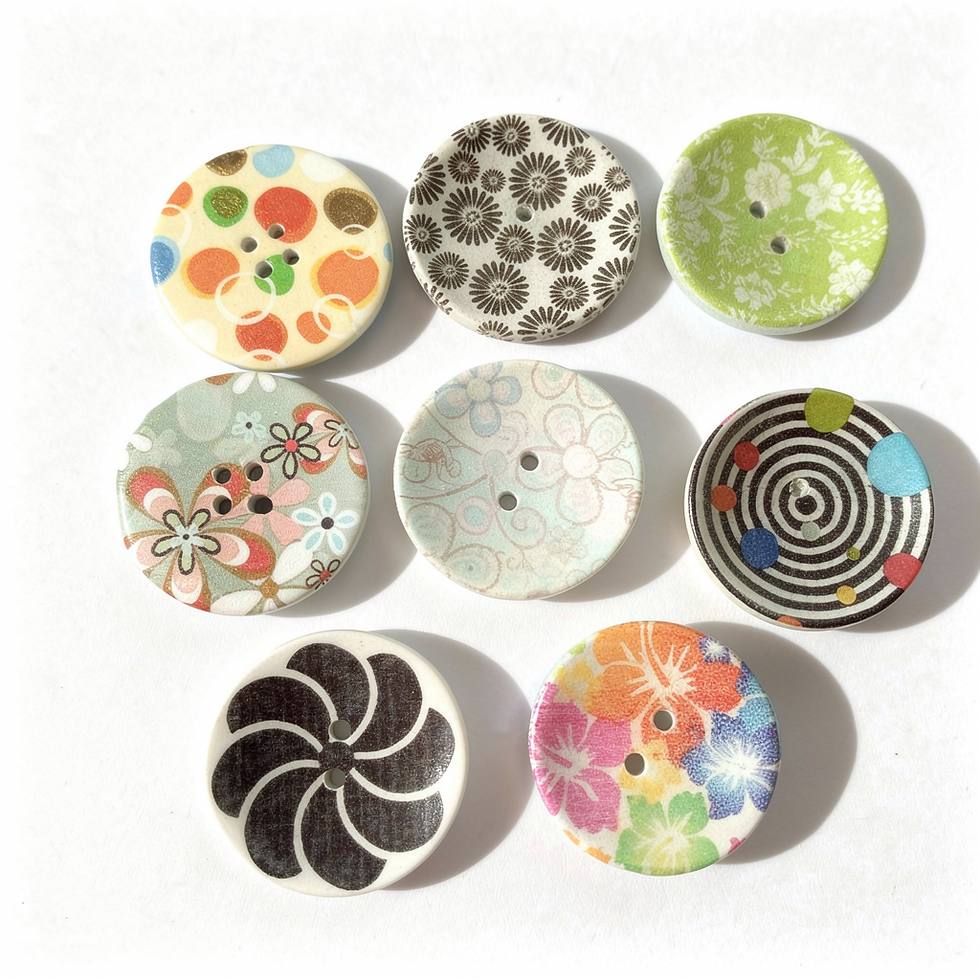 8 boutons bois multicouleur