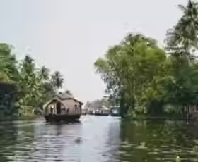 67226d42355e9cb81ac41265_670096e10d59132d0bd31b9f_6552611c6c3103d0901844a0_India.avif