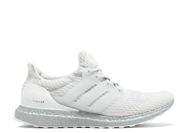 ultra boost 3.0 crystal white