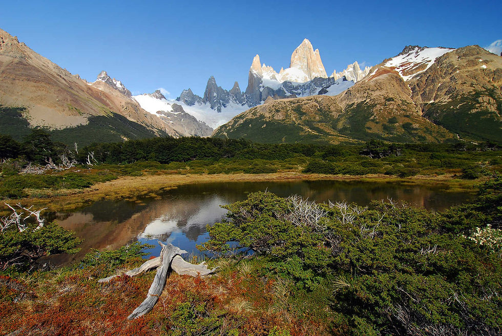 patagonia peaks and mountain lake