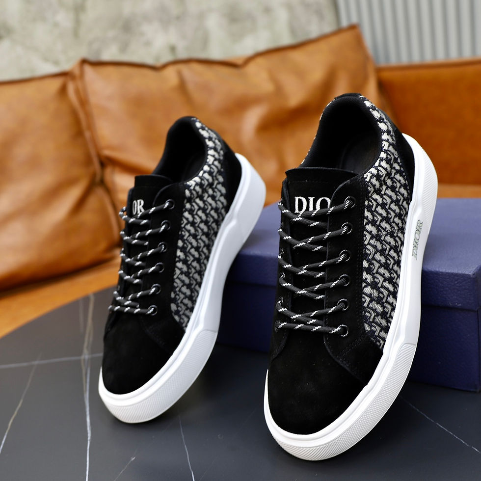 Thumbnail: Designer Black Oblique Shoes