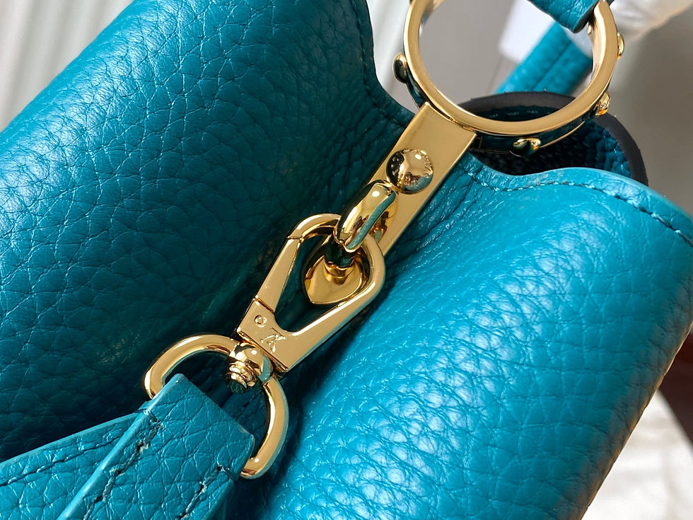 Thumbnail: Capucines mini handbag 27x18x9 cm