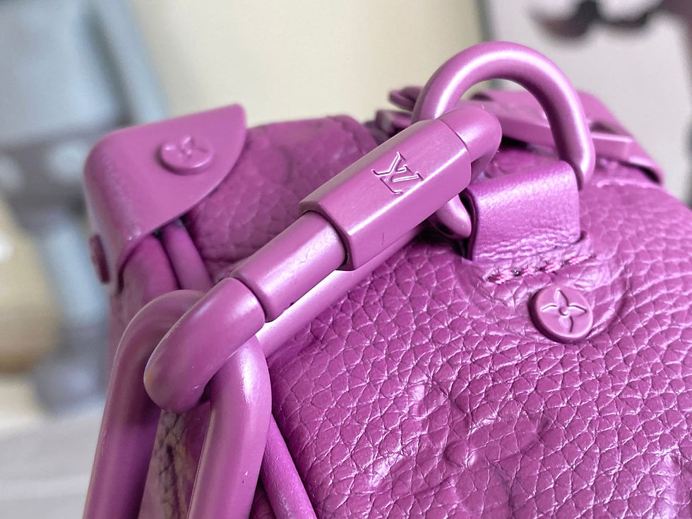 Thumbnail: Top Quality Soft Trunk Handbags 18.5 x 13 x 8 cm.