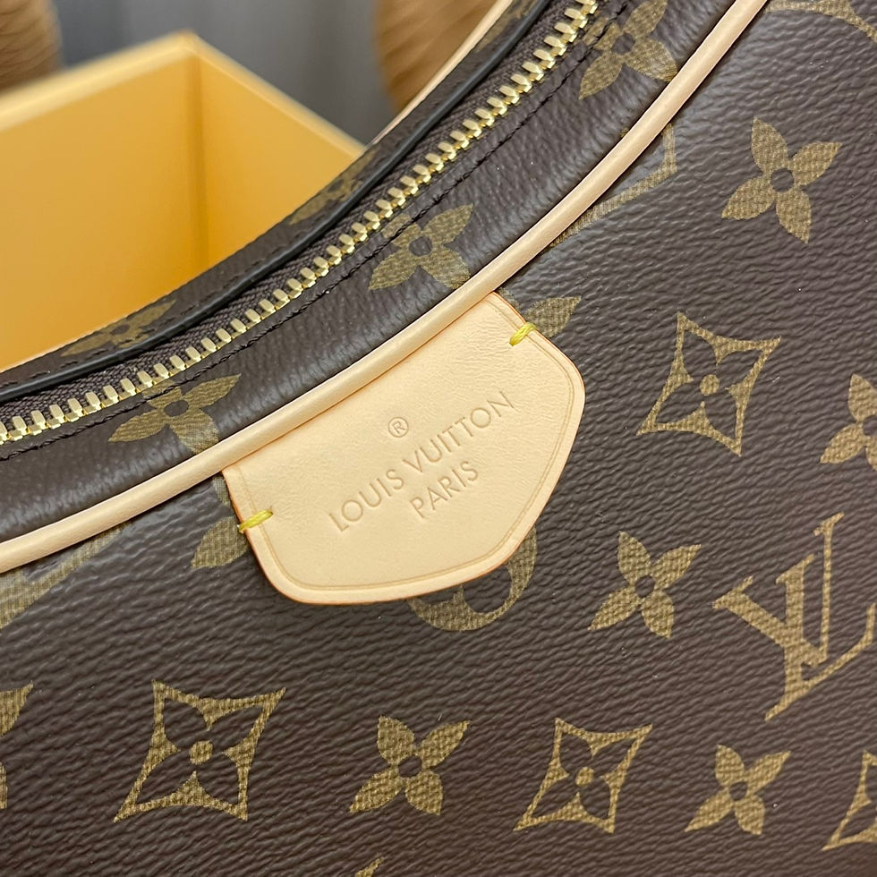 Thumbnail: Top Quality Croissant MM Brown Handbag 21 X 7 X 5cm