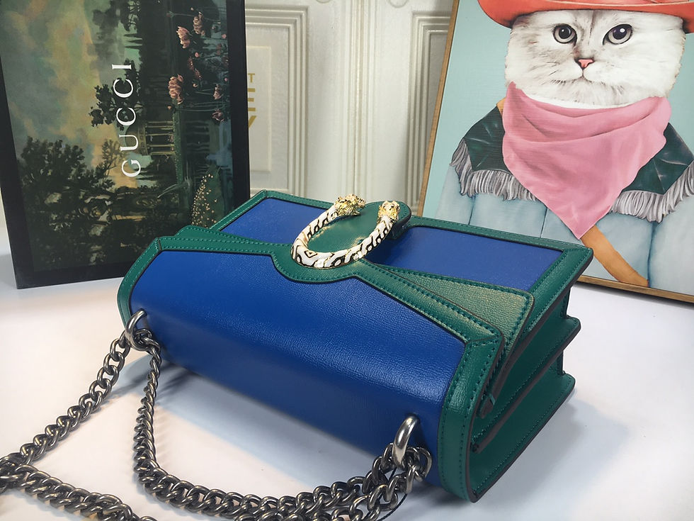 Thumbnail: Vintage Brightness retro style Shoulder Bag