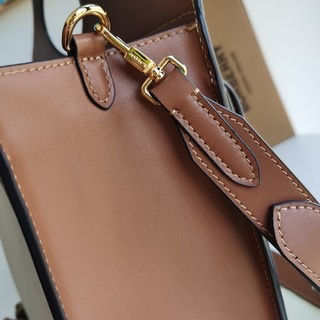 Thumbnail: Classic Caramel Coffe Pocket Bag 37×9.5x41cm