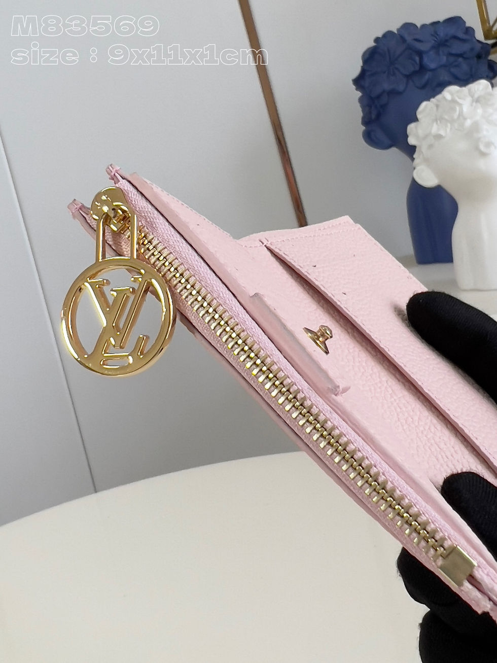 Thumbnail: Monogram Empreinte leather Wallet 9 x 11.5 x 1.5 cm