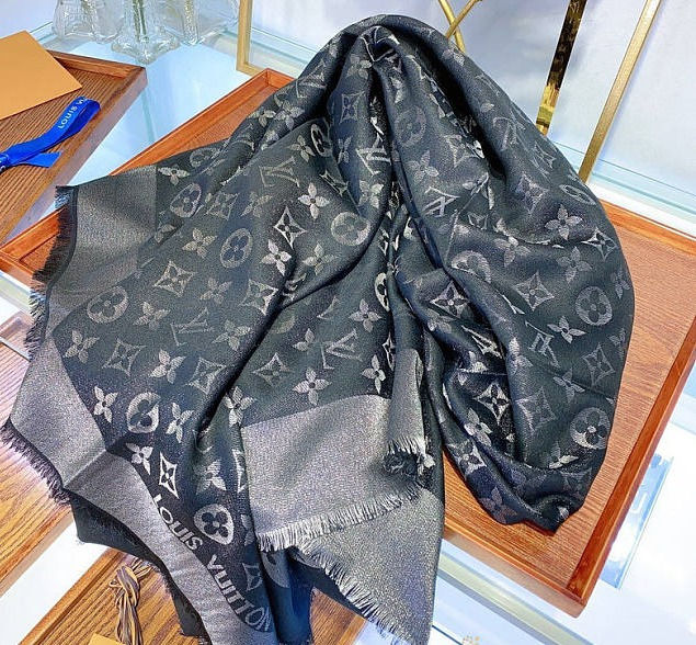 Thumbnail: Vintage Silk Scarf Blue