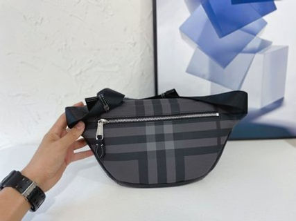Thumbnail: Premium men's counter chest bag
