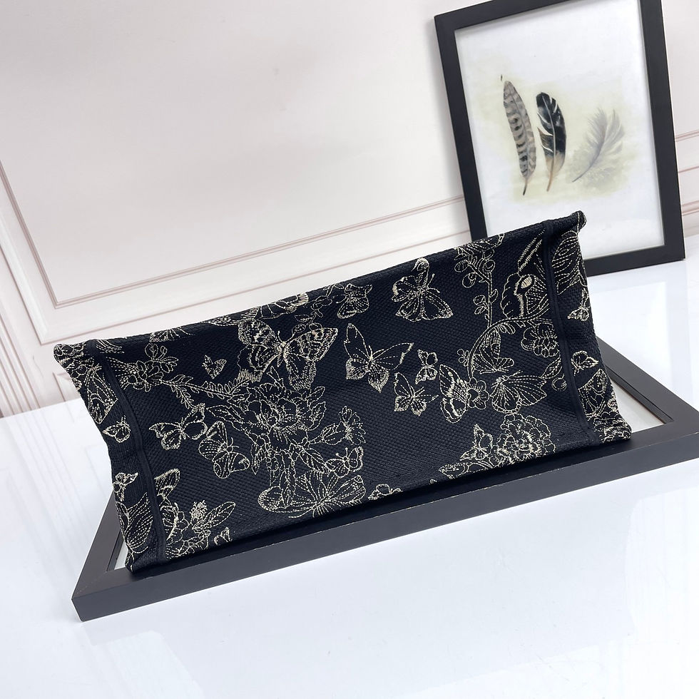 Thumbnail: Designer Book Tote Bag 36x27.5x16.5cm