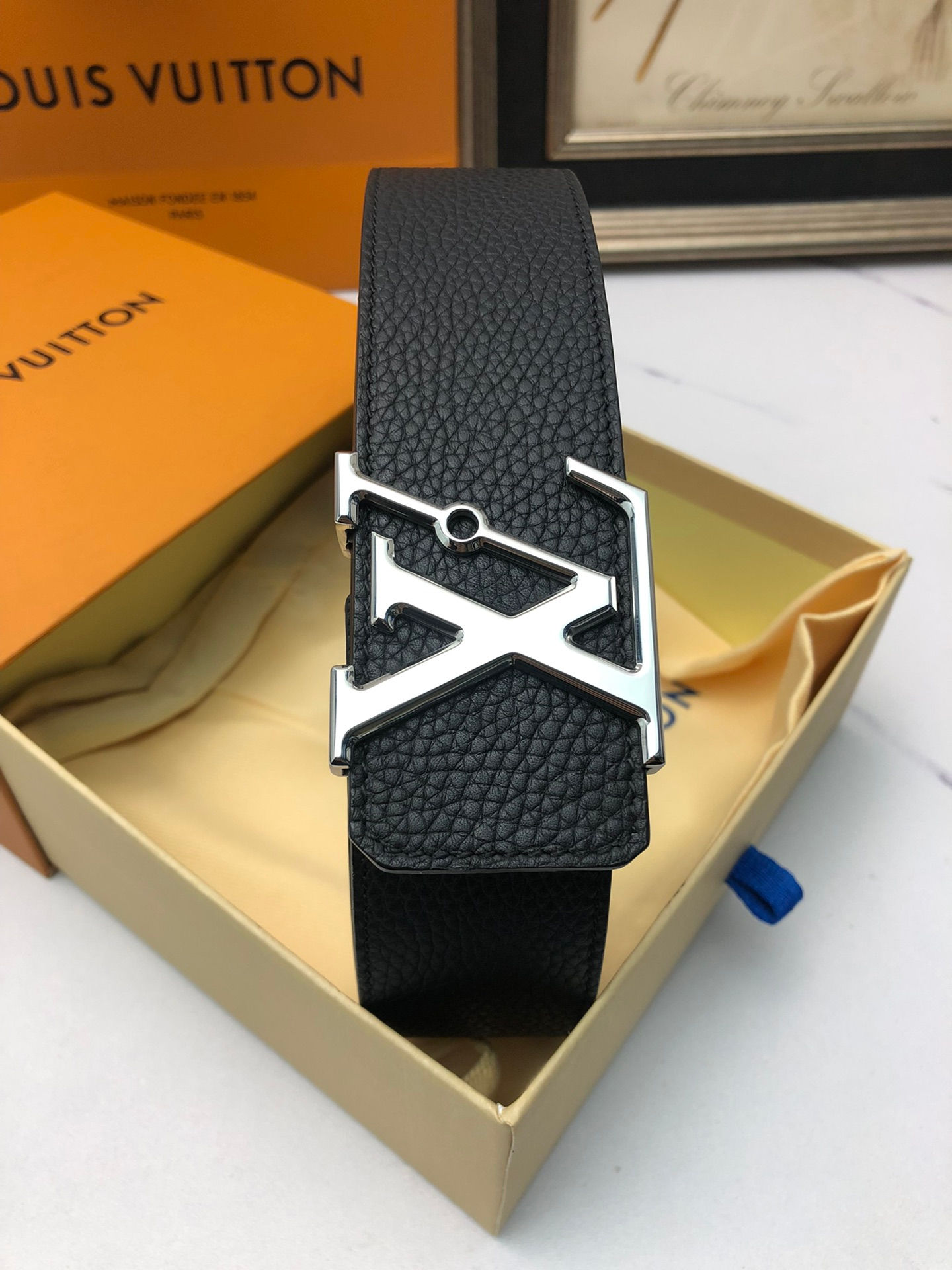 Luxe Vault NYC Black Leather Belt with Silver Cutout Buckle