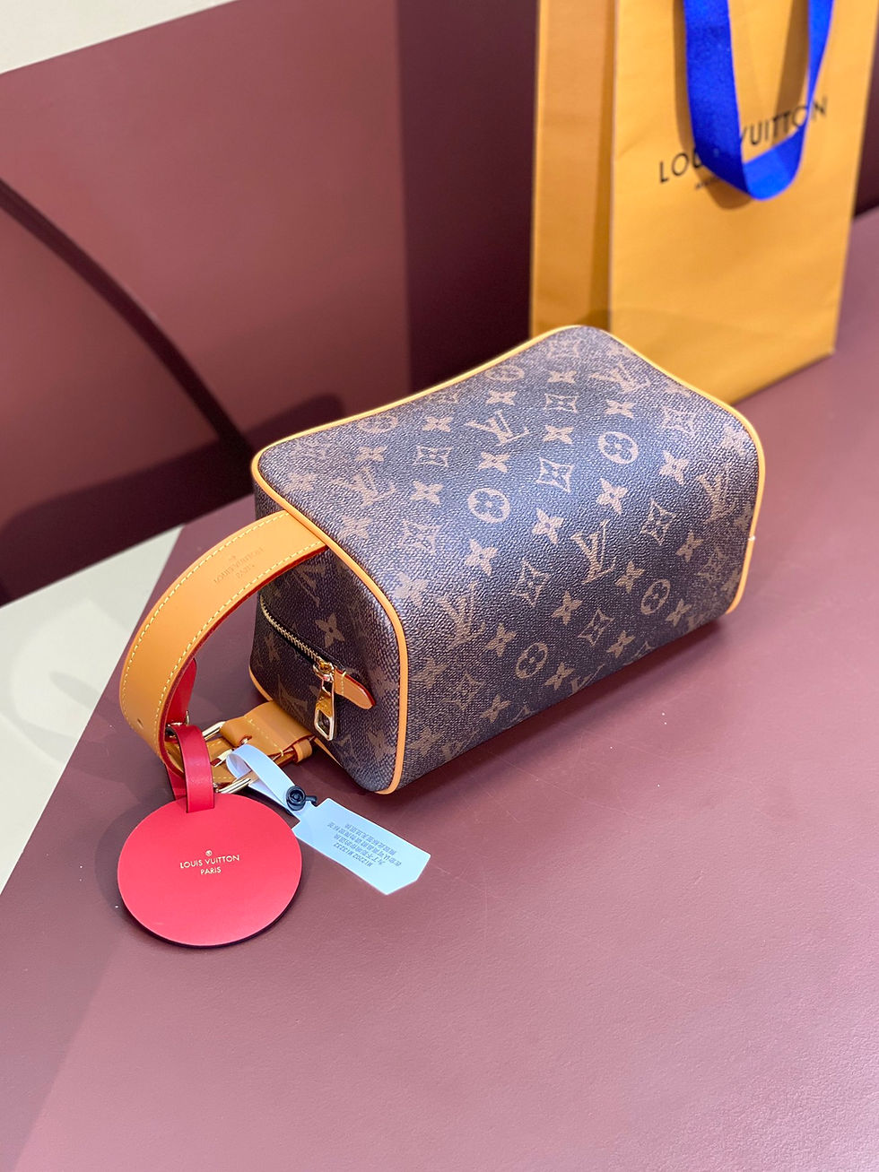 Thumbnail: Designer Locker Dopp Kit toiletry bag 23 x 13 x 12 cm