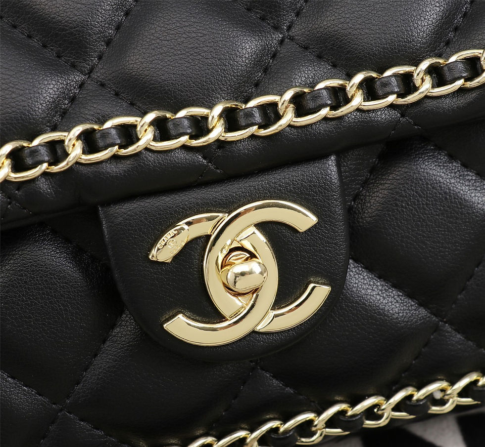 Thumbnail: Vintage Black Gold Mouth Cover bag chain bag