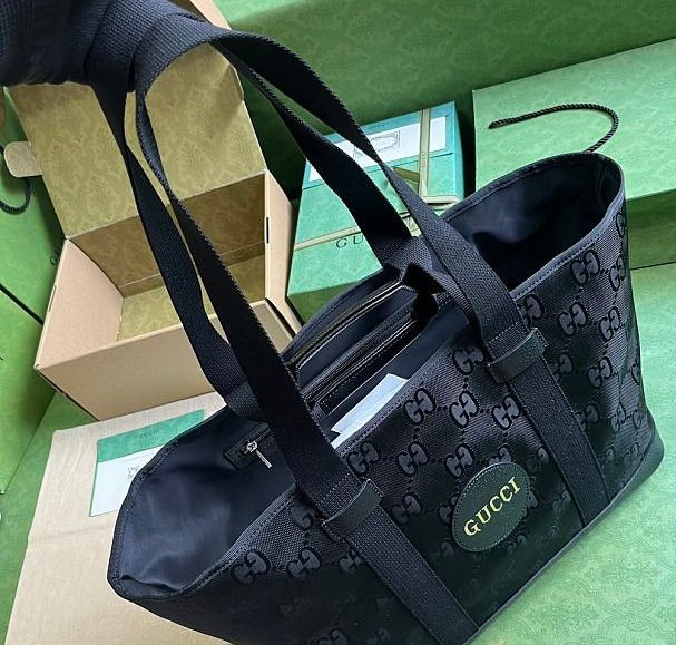 Thumbnail: Vintage Off The Grid Medium Tote
