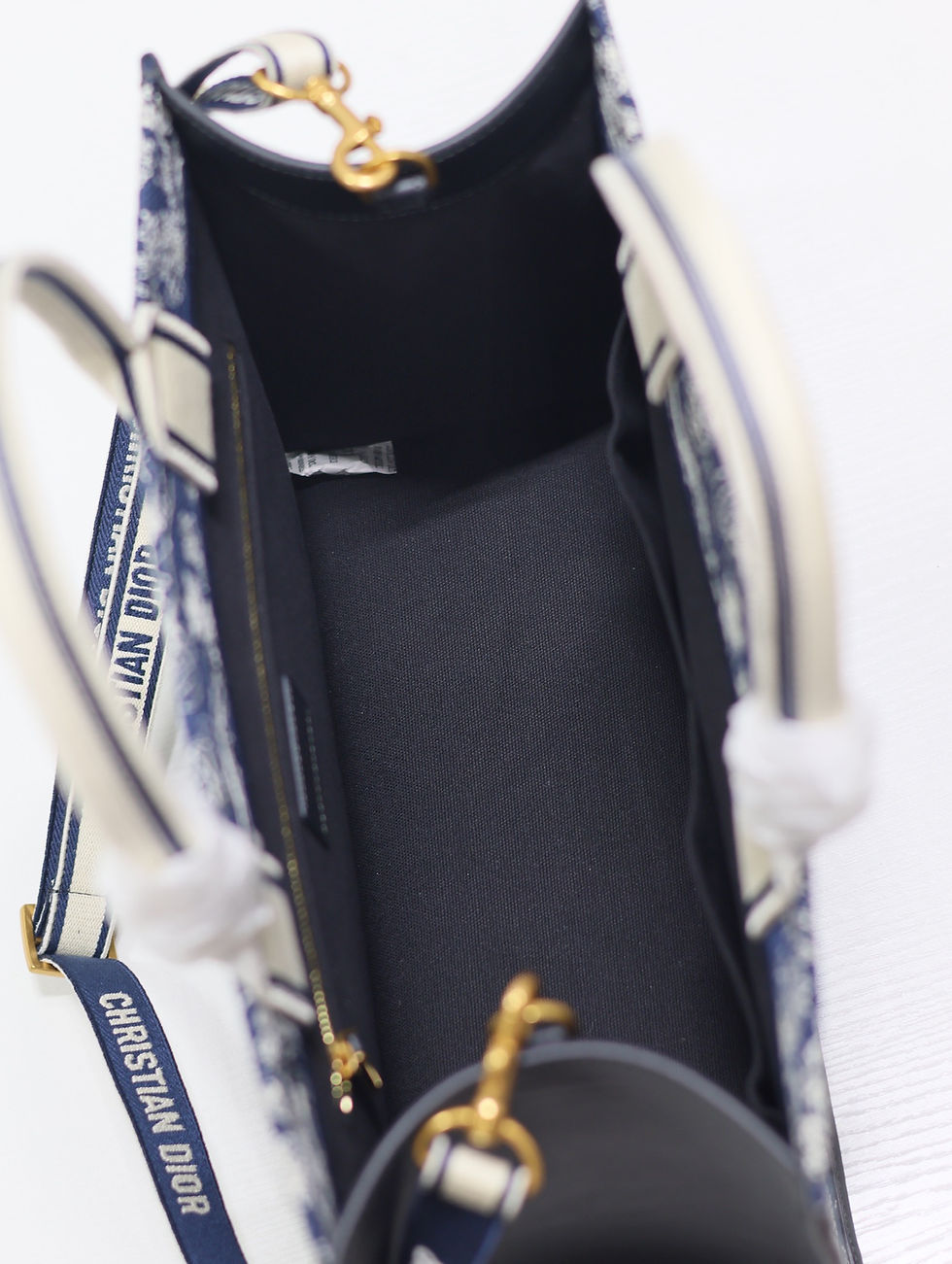 Thumbnail: Luxury book tote shopping bag 36×28 cm
