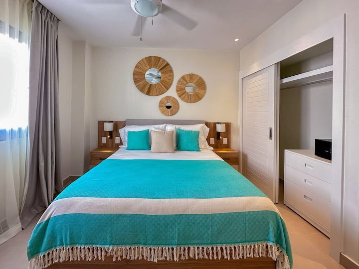 Thumbnail: 2-Bedroom Furnished Condo  in Los Corales – Near  to the Beac