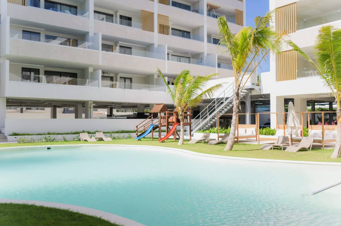 2-Bedroom Furnished Condo Walking Distance to the Beach/Confotur