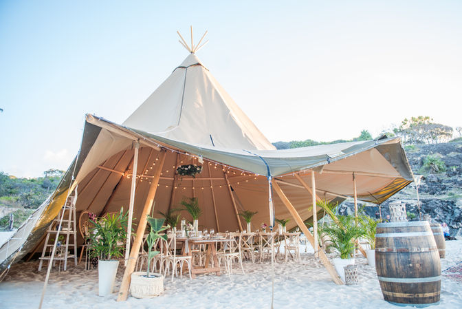 Straddie Tipis-36.jpg