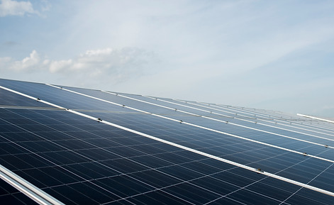 solar-cell-farm-power-station-alternativ