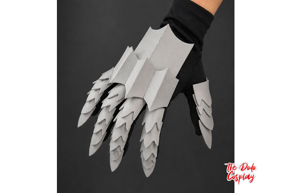 Miniaturbild: Vorschau der fertig gebauten Spiky Gauntlets auf einem Handschuh von oben