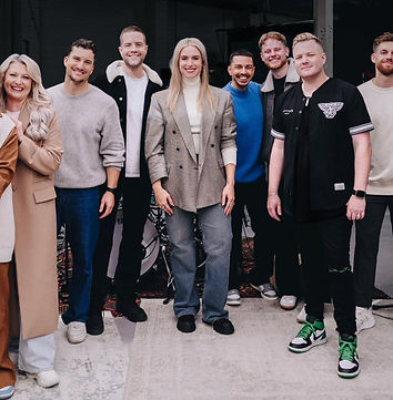 Planetshakers Lanzó Una Nueva Versión En Vivo De Su Disco «Show Me Your Glory»