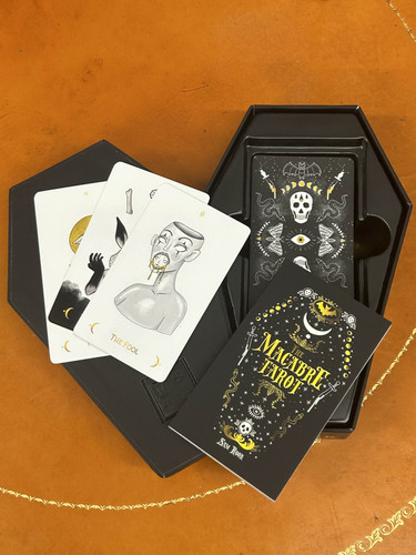 d*9様 PSA10・9「ブラック パラディン、ソウルテイカー、魔術の呪文書