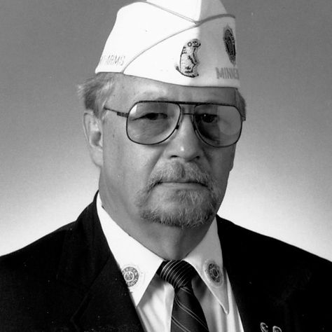 Service for Frank Holmgren