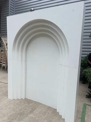 White ripple 3D square arch back drop hire | Jaydas Events