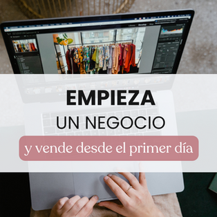 manos de mujer en la laptop