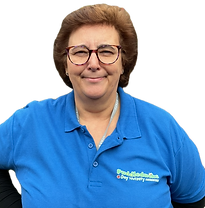 Lynda photo_edited.png