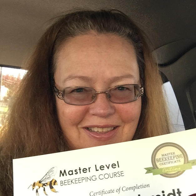 A Bright Spot: University Of Montana Master Beekeeper Program