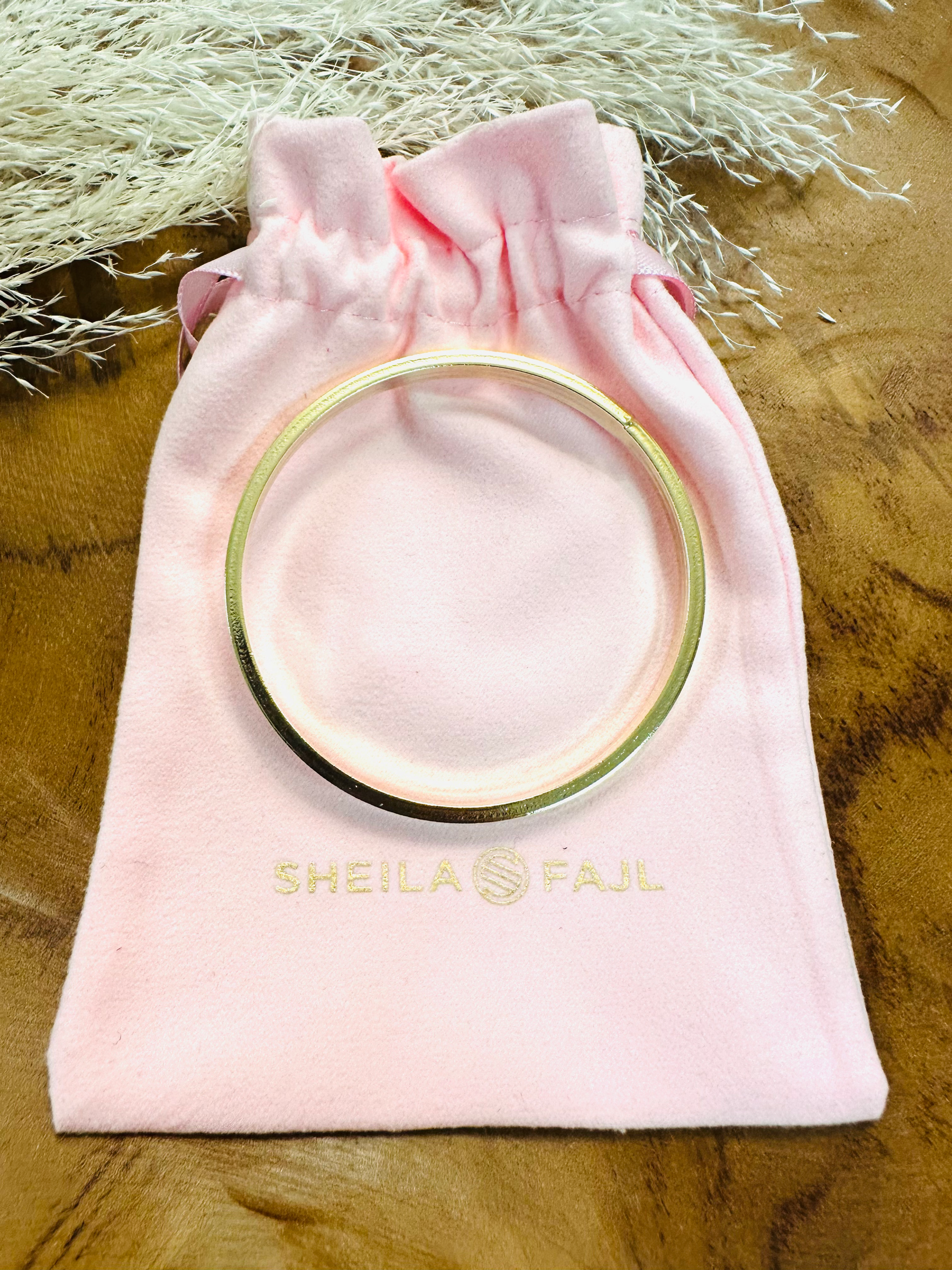 Sheila Fajl Flat Medium Bangle- Gold