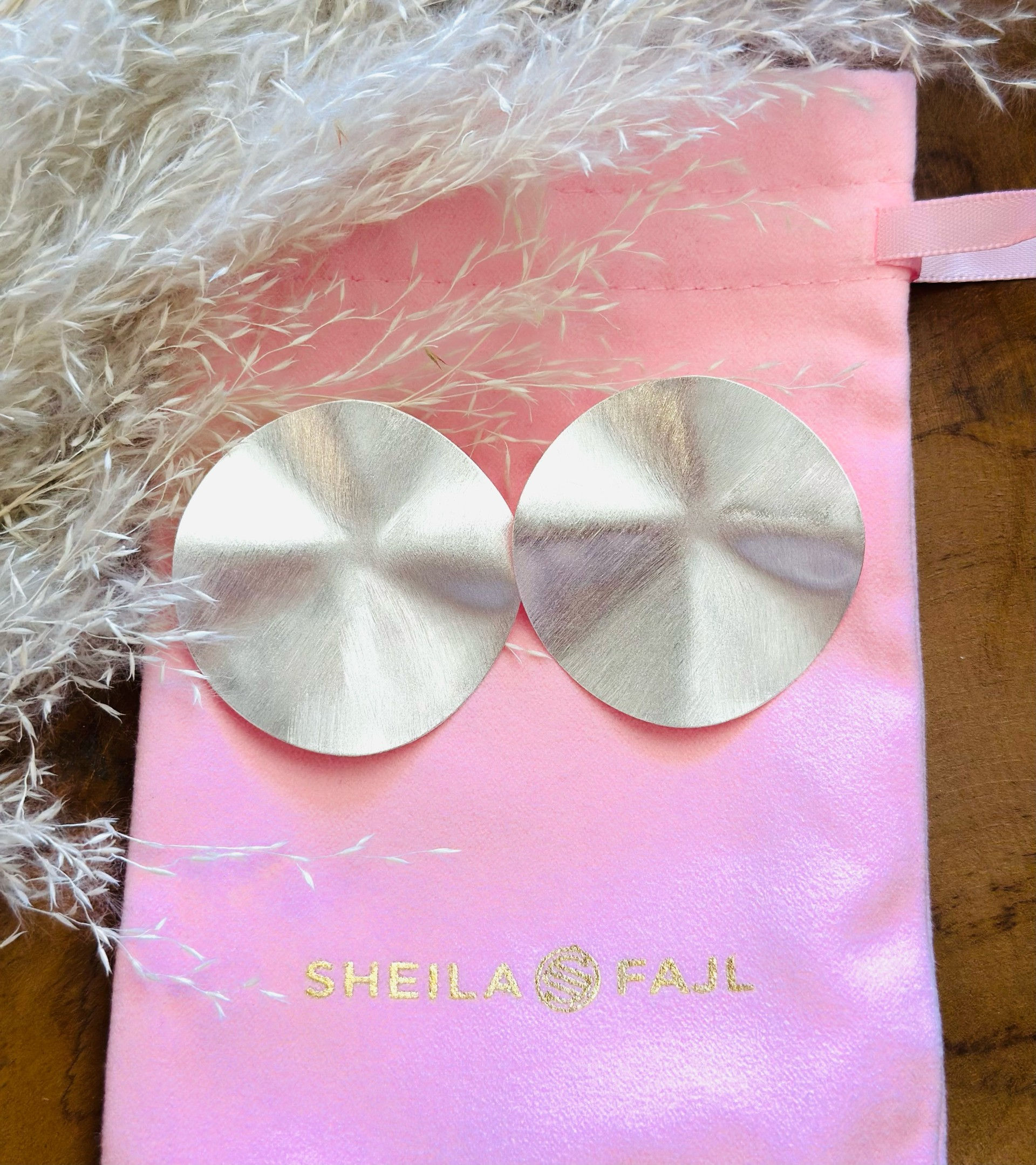 Sheila Fajl Isla Studs- Silver