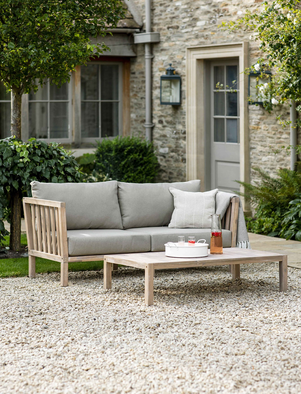 Outdoor Summer Living