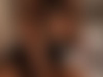 סוכנות אונלי פאנס – ניהול, מיתוג ודיסקרטיות ליוצרות תוכן | Opulent Charm