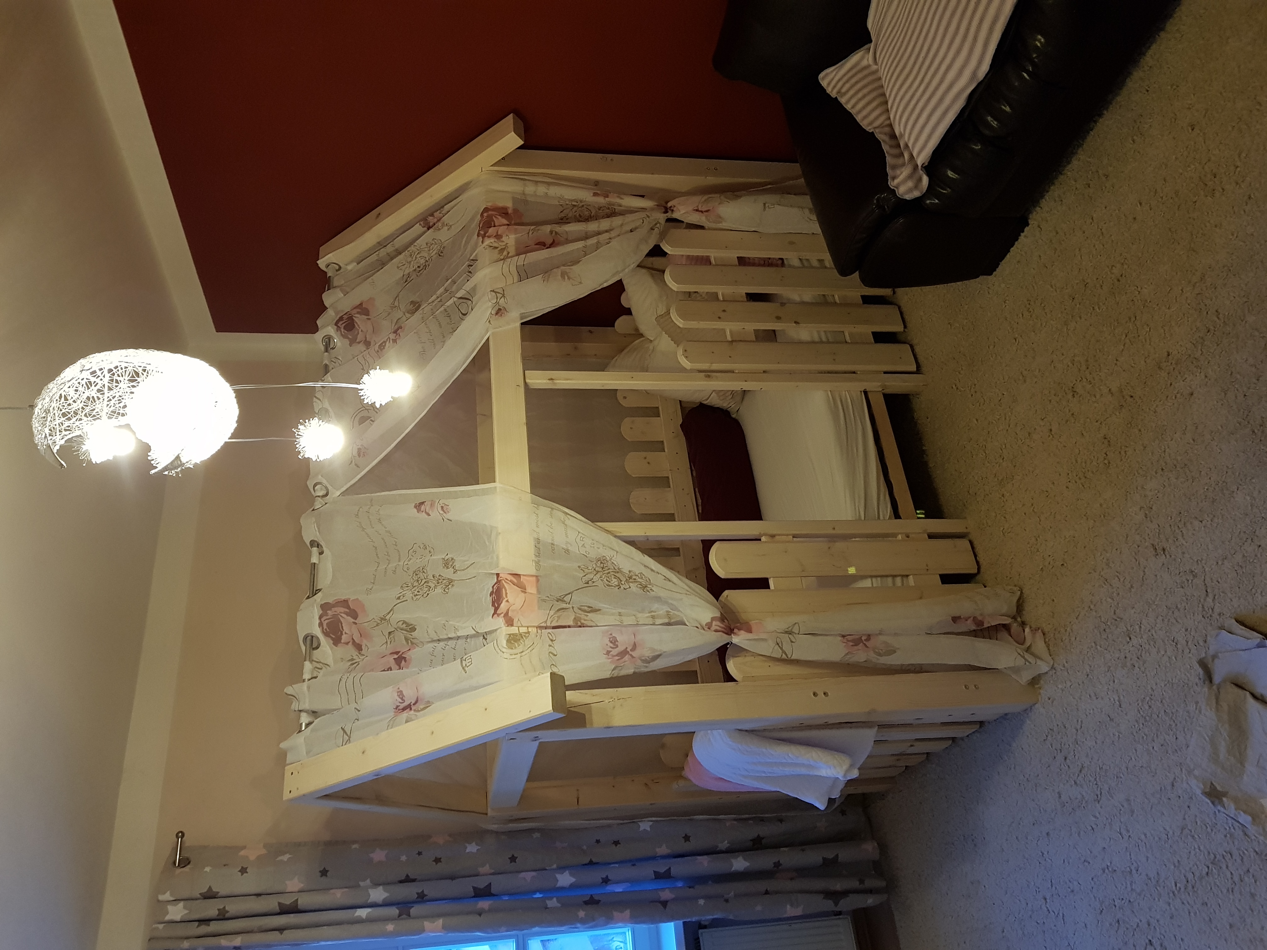 Hausbett für Kinder