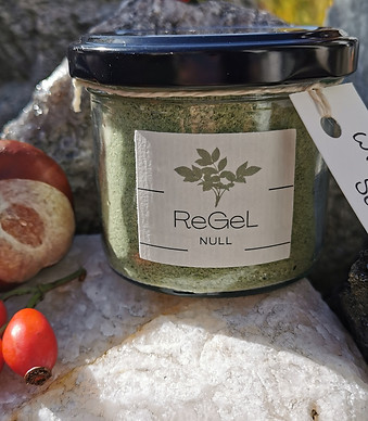 Wildkräuter Salz.jpg