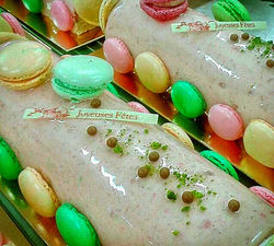 Bûches glacées macarons