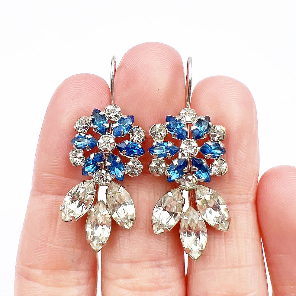 Thumbnail: Vintage Rhinestone Earrings