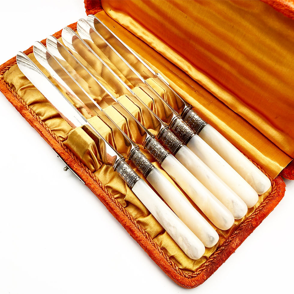Thumbnail: Mother of Pearl Dinner Knives