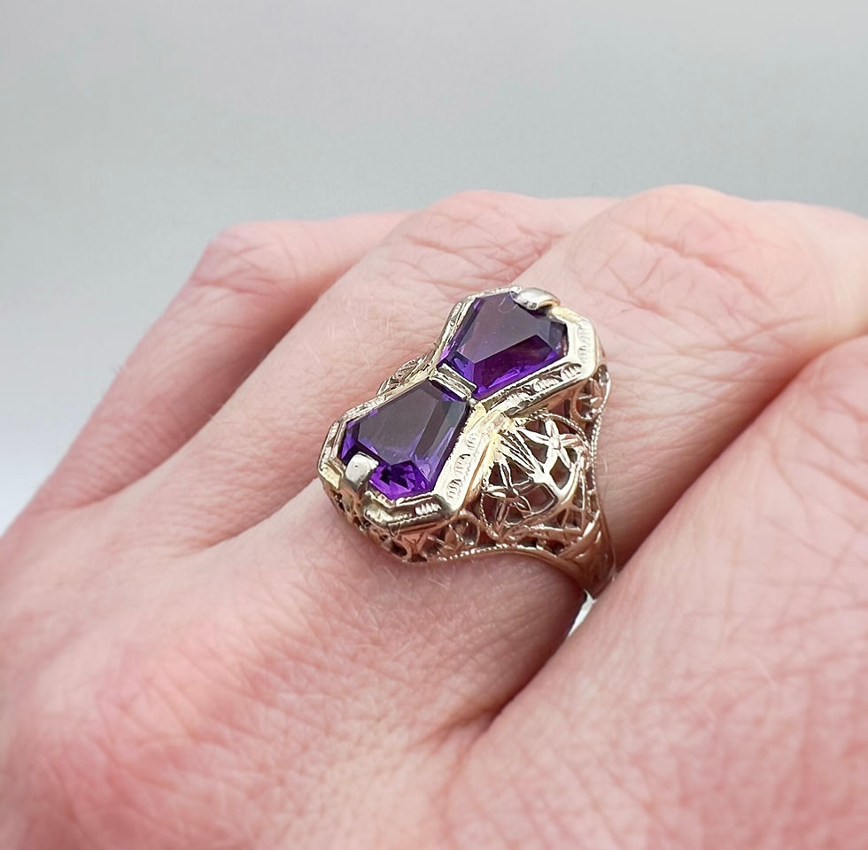Thumbnail: Antique Hour Glass Amethyst Ring