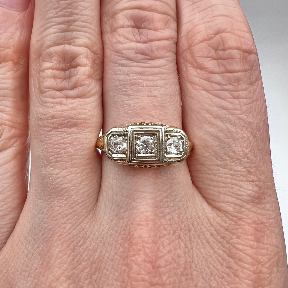 Thumbnail: Antique Trilogy Diamond Ring