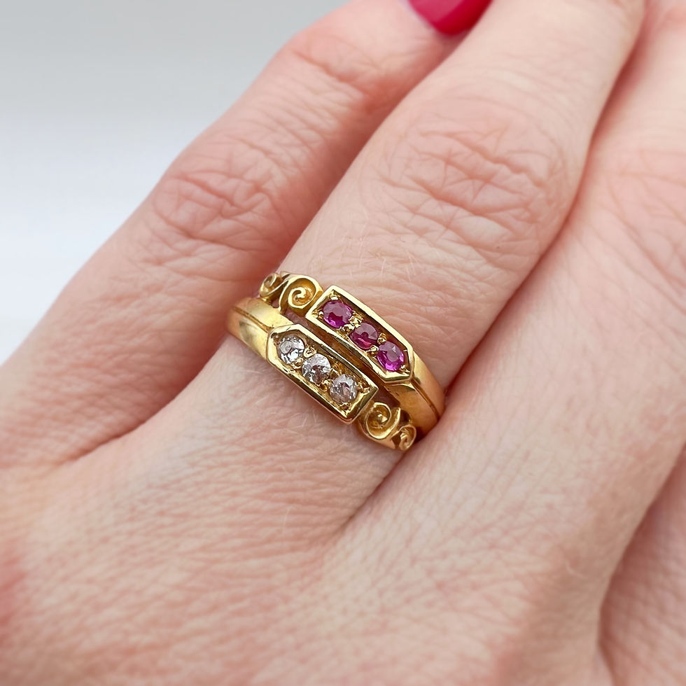 Thumbnail: 18k Yellow Gold Ruby & Diamond Ring