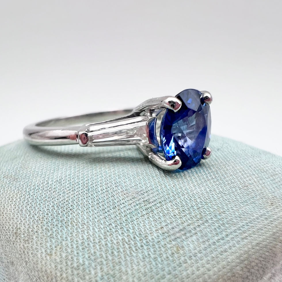 Thumbnail: Art Deco Platinum 1.46 carat Sapphire & Diamond Ring