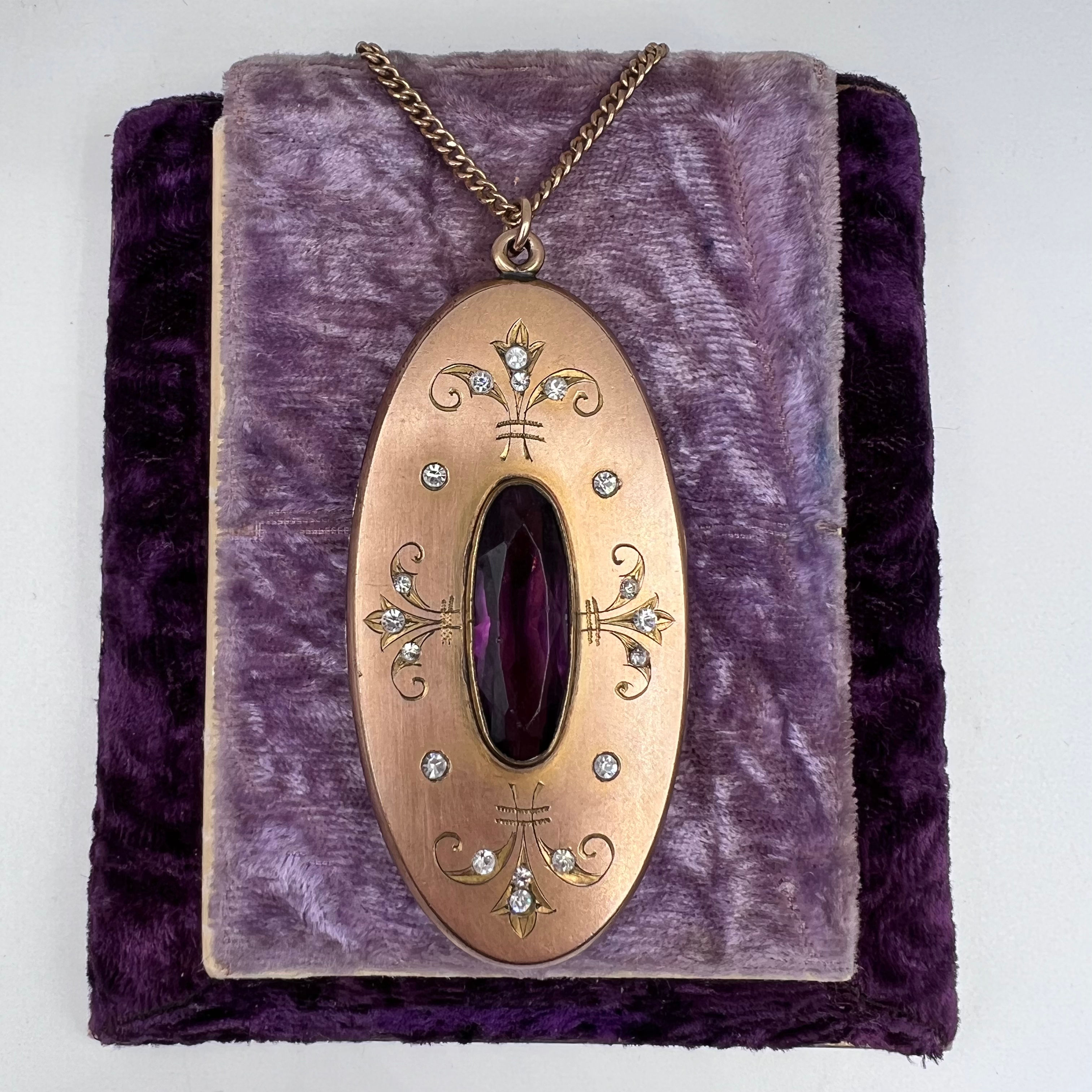Antique Edwardian Oval Crystal Locket (c. 1900–1910)