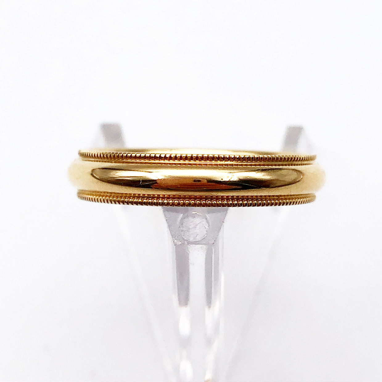 Classic Men's Yellow Gold Wedding Band