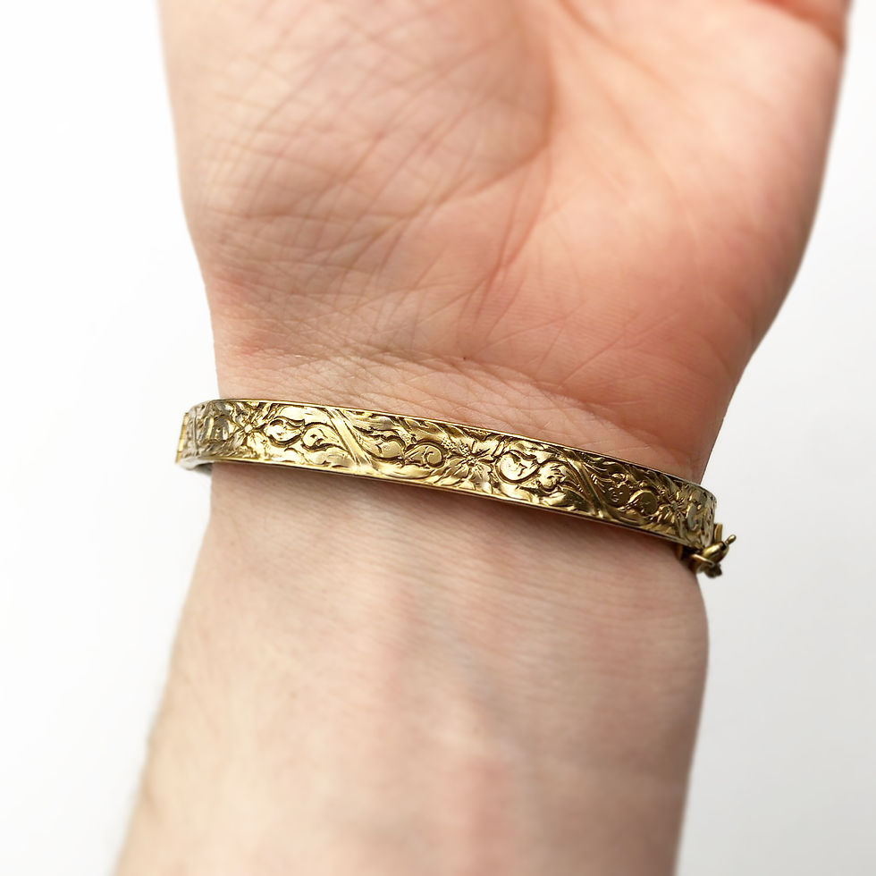 Thumbnail: Coral & Seed Pearl Bangle