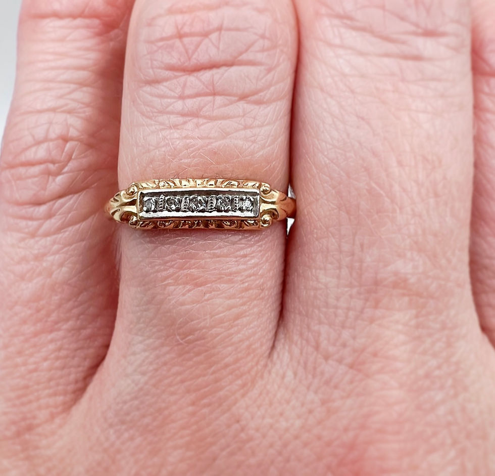 Thumbnail: Antique 14k Yellow Gold Diamond Band