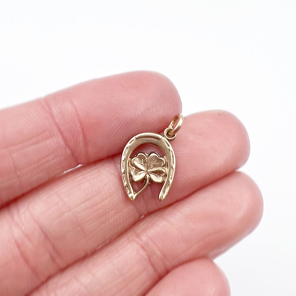 Thumbnail: Petite 10k Horseshoe & Clover Charm